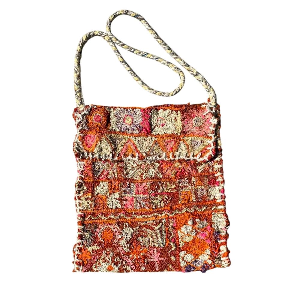 Vintage handmade crochet flower crossbody